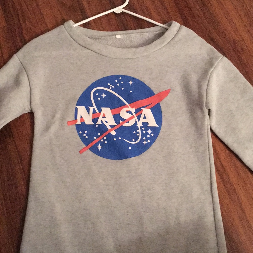 NASA CREWNECK